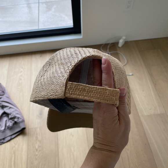 tan baseball cap - Picture 3 of 4